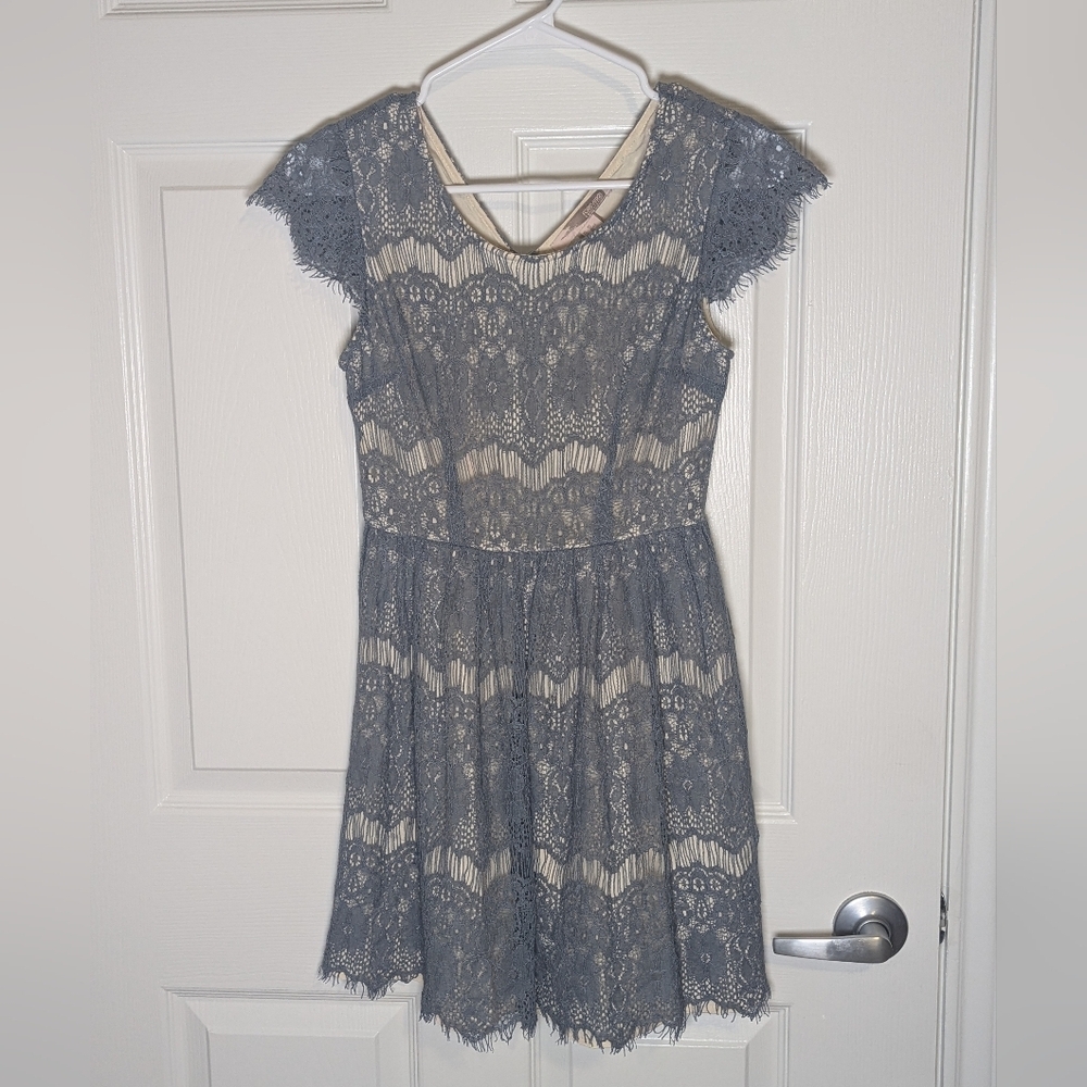 Forever 21 Dusty Blue Lace Mini Dress XS Sheer Overlay Fit & Flare Spring Easter
